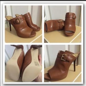 Michael kors brown shoes size 8.5